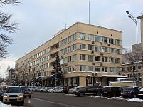 Входная группа ГИБДД Санкт-Петербург, (Управление ГИБДД по Санкт-Петербургу и Ленинградской области). Санкт-Петербург (Петроградский район),  Профессора Попова,  42